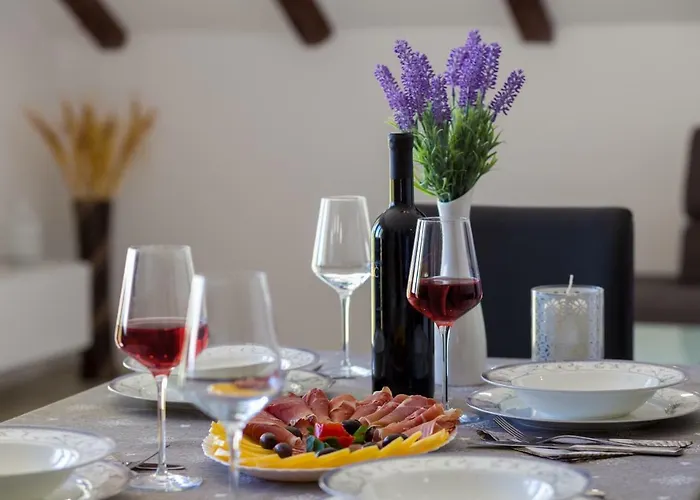 Nena Lejlighed Split