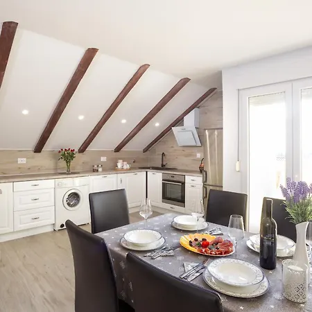 Nena Apartament